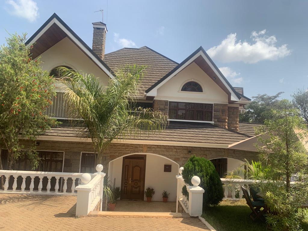 Magnificent 5BR All-En-Suite Home in Kitisuru
